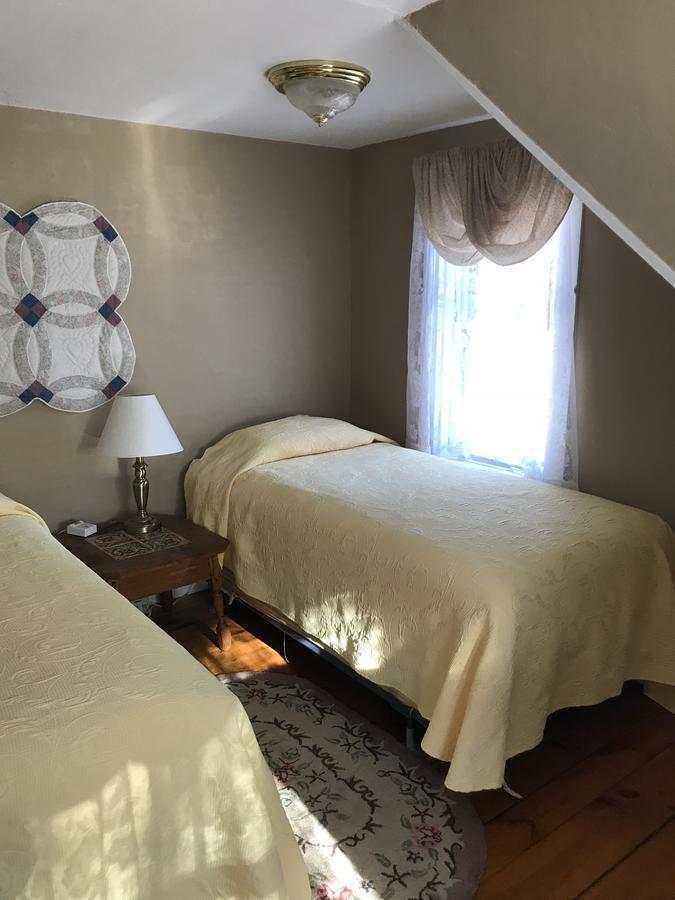 Maple Hill Farm Bed & Breakfast New London Exterior foto